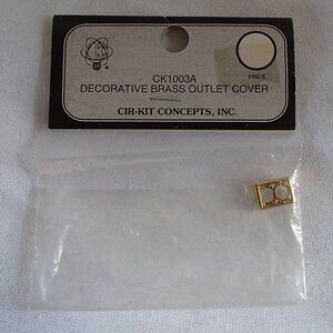 Cir-Kit 1003A Decorative  Brass Outlet Cover: Dollhouse Miniatures 1:12 Scale